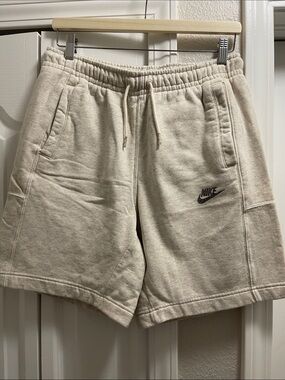 Nike Men's Cream Athletic Fleece Shorts